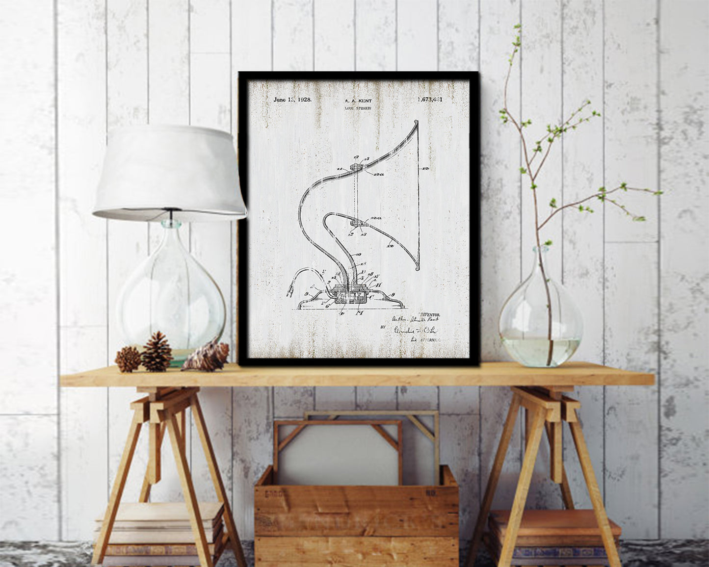 Loud Speaker Loud Speaker 1928 Vintage Patent Artwork Black Frame Print Gifts